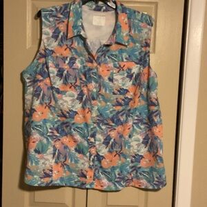 Women top fishing Reel Legends Saltwater Tropical Floral Button-Down Shirt 3X